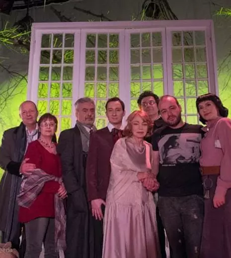 FOTO. TVR 2 a programat piesa de teatru „Livada de vişini”, de Cehov