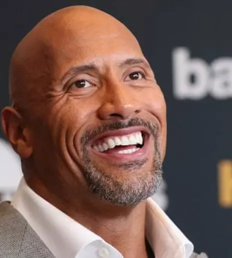 The Rock a fost ales de „People” „cel mai sexy bărbat în viaţă”... pentru personalitatea lui