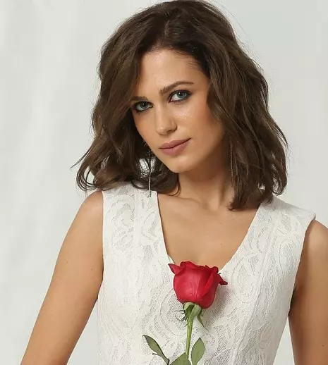 Cum a ajuns Michaela Prosan („Fructul oprit”, Antena 1) de la design la actorie
