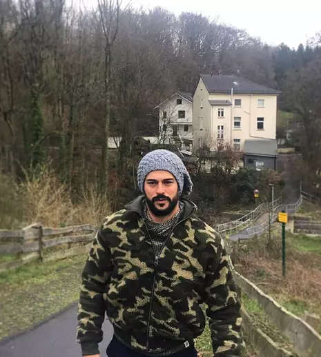 FOTO. Unde au fost plecaţi la începutul anului Burak Özçivit şi soţia sa, Fahriye