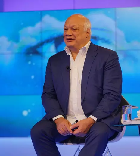 Sâmbătă, invitatul emisiunii Digicult, de la Digi 24, va fi scriitorul Eric Emmanuel Schmitt