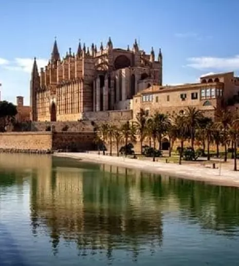 Ce Obiective Turistice nu Trebuie să Ratezi Când Vizitezi Palma de Mallorca