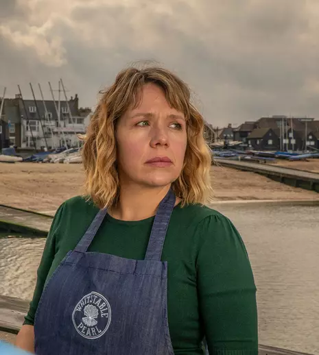 Serialul polițist „Pearl, detectiv la Whitstable” începe la DIVA. Programul de difuzare