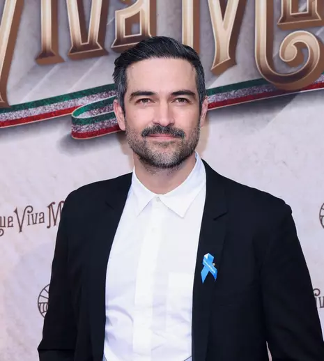 Alfonso Herrera, ex RBD, are o nouă relație. Cine este noua lui iubită