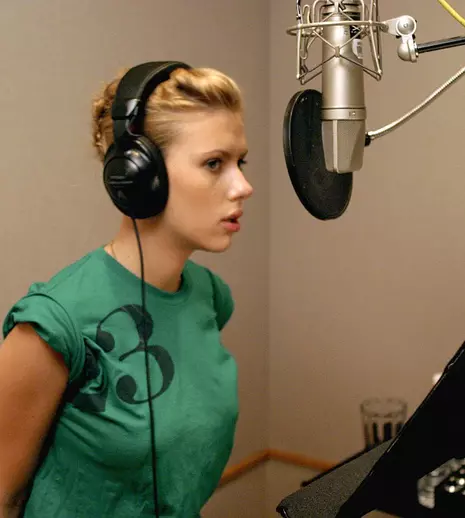 Actorii îşi încearcă talentul în muzică