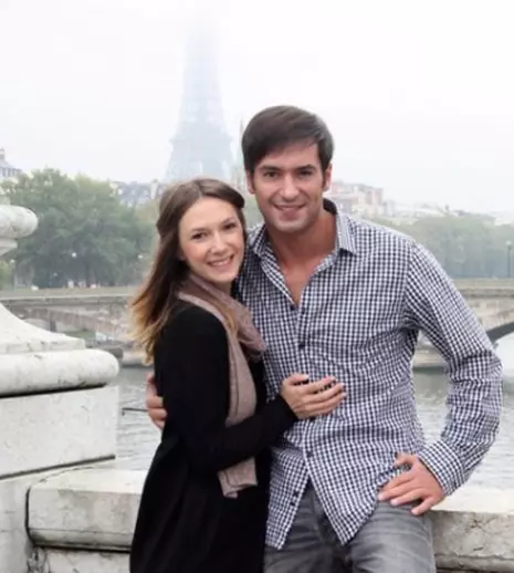 E oficial! Radu Vâlcan şi Adela Popescu s-au logodit