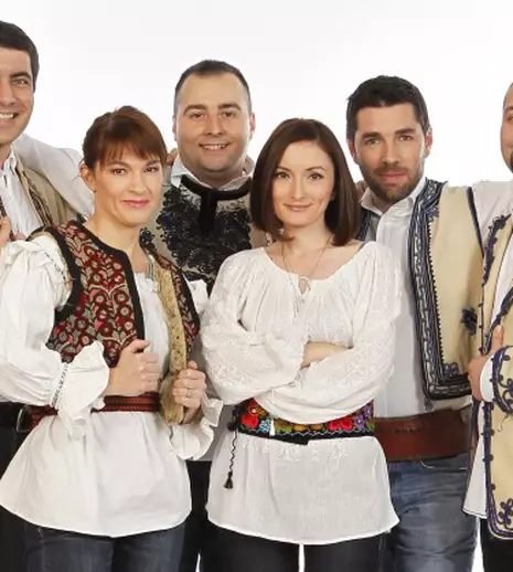 Echipa „România, te iubesc”, de Paşte în familie