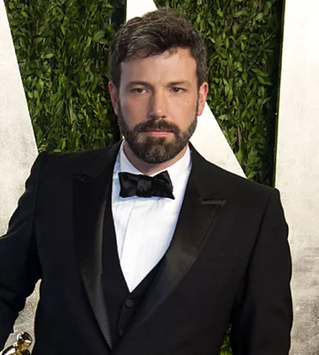 Affleck îl ia locul lui Christian Bale: Este noul Batman!