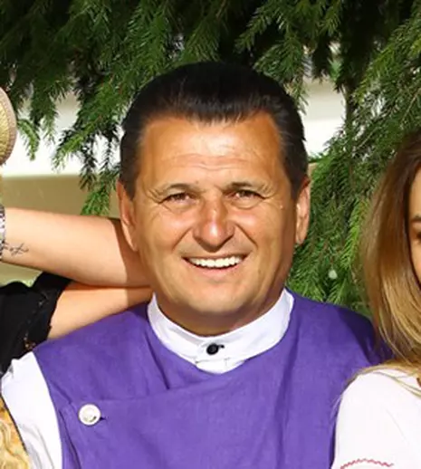 Delia și Roxana Ionescu ajung la ordinele lui Nea Mărin