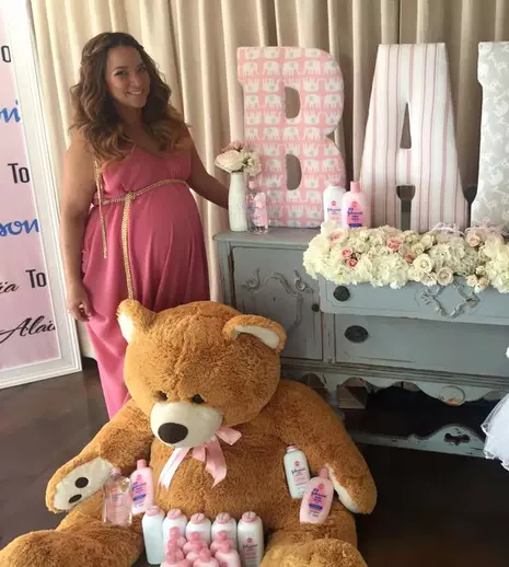 Actriţa Adamari Lopez a devenit mămică