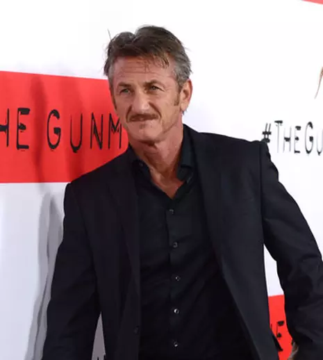 Charlize Theron s-a despărţit de Sean Penn din cauza copiilor