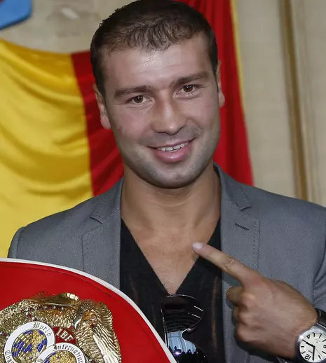 TVR 1 difuzează în weekend, în direct, meciul Lucian Bute - Andrea Di Luisa