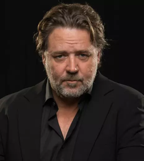 Russell Crowe a slăbit 23 kg după comedia „The Nice Guys”