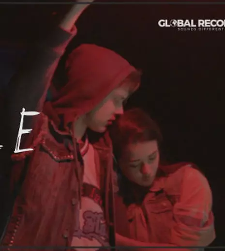 Carla’s Dreams a scos un nou single, “Acele”