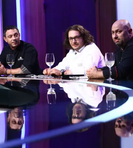 Au început filmările pentru sezonul doi al show-ului „Chefi la cuțite”