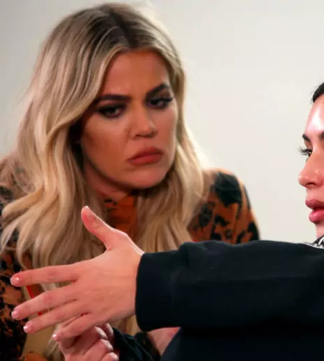 Kim Kardashian face dezvăluiri despre atacul de la Paris: „Mi-am dat seama că nu ştiu să sun la 911 în altă ţară”