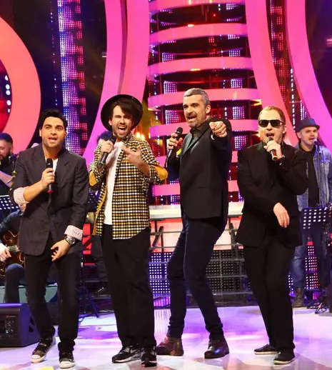 Temișan cântă cu Smiley, Gabriel Cotabiță și Cornel Ilie, la “Te cunosc de undeva!”