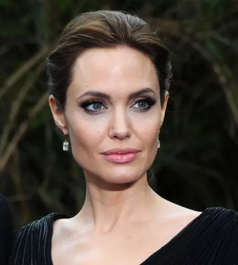Filmul Angelinei Jolie „First They Killed My Father" va reprezenta Cambodgia la Oscar 2018