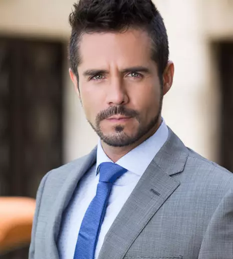 Jose Ron va fi protagonistul unei noi producții Televisa. Ce actori mai fac parte din distribuție