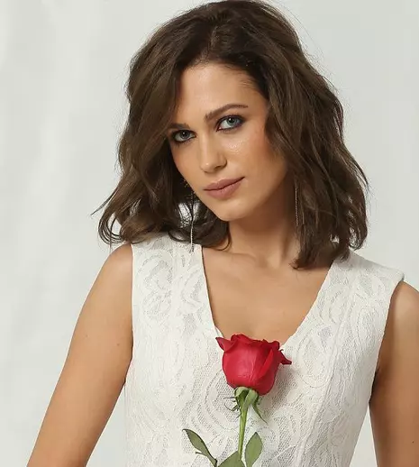 Cum a ajuns Michaela Prosan („Fructul oprit”, Antena 1) de la design la actorie