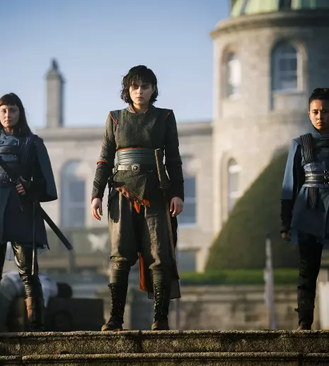 AMC va difuza din 25 martie ultimul sezon al serialului „Into the Badlans”