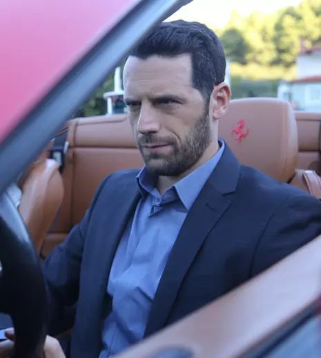 Luni, de la 20:30, vedem povestea evadării și transformarea lui Adrian în „VLAD”