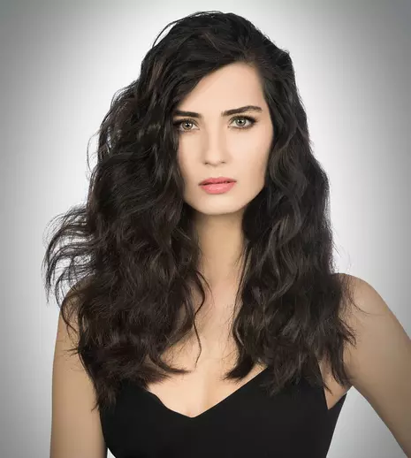 Ce face Tuba Büyüküstün în vremea pandemiei