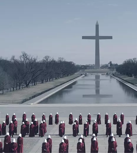 Pentru „Povestea slujitoarei”, Margaret Atwood s-a inspirat și din ceea ce se întâmpla în România lui Ceaușescu