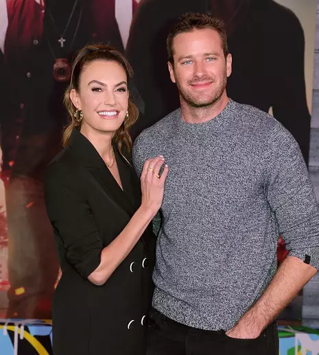 Actoul Armie Hammer divorțează după 10 ani de căsnicie