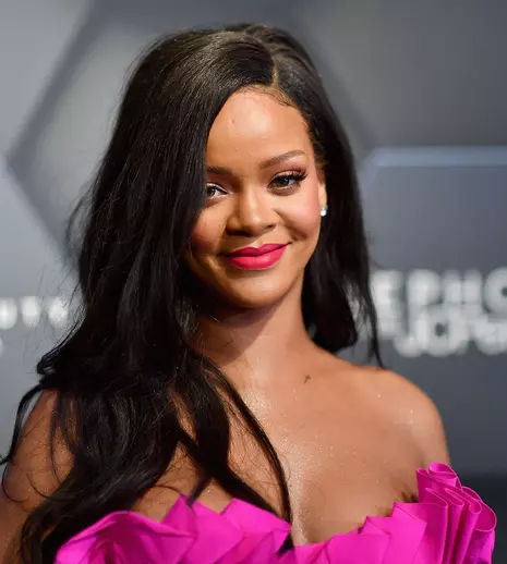 Amazon pregătește un documentar despre cântăreața Rihanna