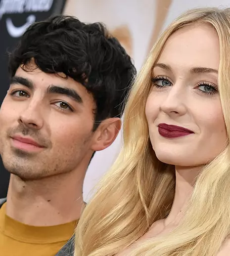 FOTO. Sophie Turner și Joe Jonas, prima apariție alături de fiica lor
