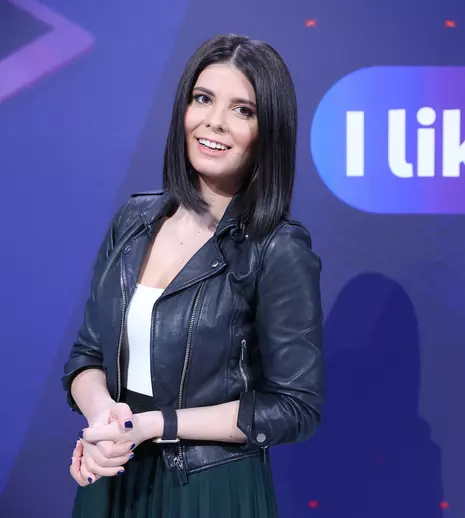 Emisiunea „iLikeIT” (Pro TV), ediția de weekend, a revenit, iar Iulia Ionescu are un coprezentator