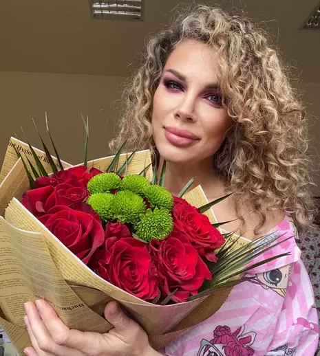 Alina Laufer, de cinci săptămâni în spital cu gemenii născuți prematur: „Îi îndop ca pe gâște”