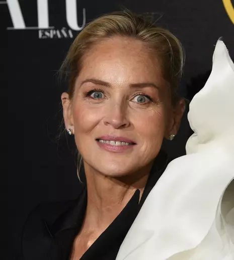 Sharon Stone, mărturisiri cutremurătoare! Actrița a fost abuzată sexual în copilărie de un membru al familiei