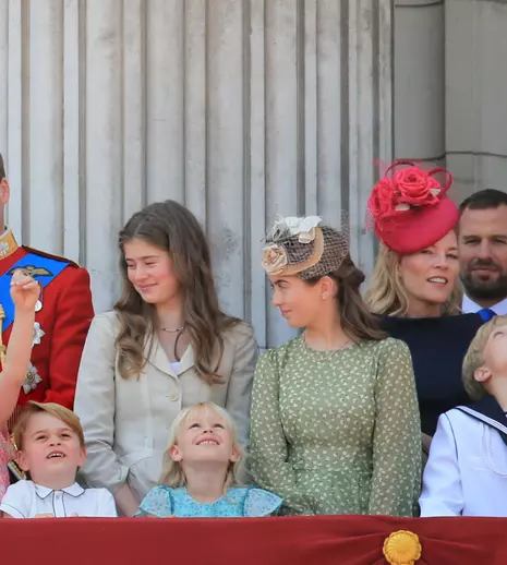 Nepotul reginei Elisabeta a II-a a încălcat carantina Covid pentru o întâlnire amoroasă în Scoția