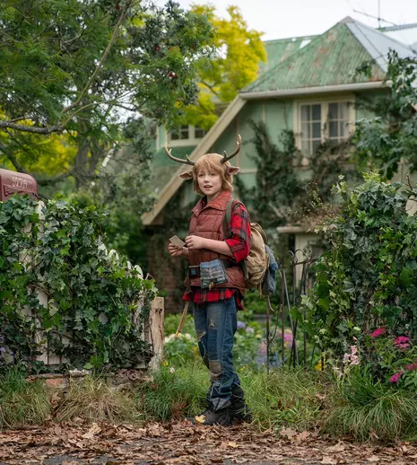 Zăhărel se întoarce! Netflix a anunțat oficial sezonul al doilea din „Sweet Tooth: Un băiat cu cornițe”