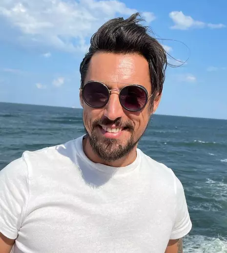 Cum arată băiatul lui Daniel Pavel. Prezentatorul „Survivor România” 2021 are motive de mândrie!