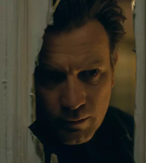 Filme de Halloween de pe Netflix pe care trebuie să le vezi