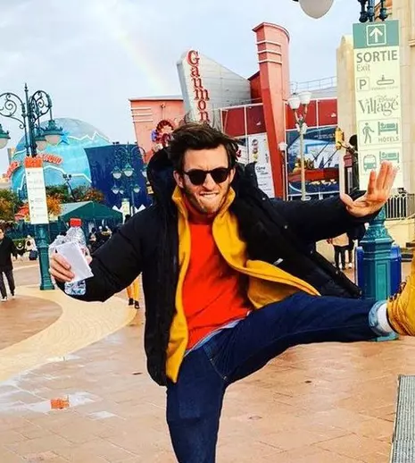 De la „Bridgerton”, la viața reală. Cum arată actorii fără costumele scumpe din serialul de pe Netflix