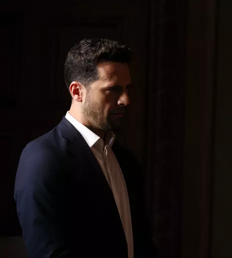 Ce se întâmplă în episodul de azi, 29 noiembrie, din serialul „Vlad”, sezonul 4. „Semeni cu cineva din trecutul meu”