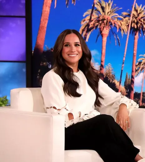 Meghan Markle a arătat lumii întregi o fotografie cu fiul său. Archie seamănă izbitor de mult cu prințul Harry