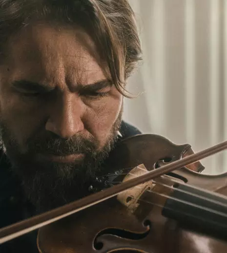 „Vioara tatălui meu”, cu Engin Altan Düzyatan, cel mai vizionat film turcesc de la Netflix