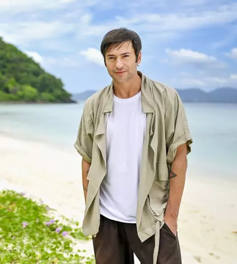 Radu Vâlcan, dezvăluiri despre tentație, relație și viața cu trei băieți