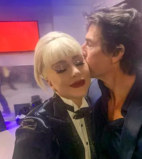 Moment de tandrețe între Lady Gaga și Tom Cruise. „Te iubesc...”, i-a transmis artista