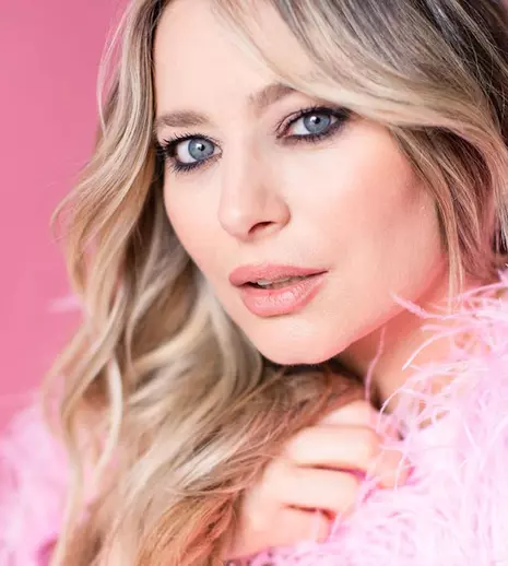 Laura Cosoi o organizat petrecerea aniversară a primei sale fetițe în avans. Care este motivul