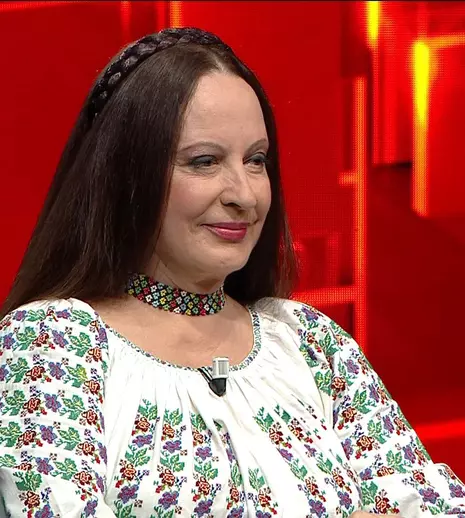 Maria Dragomiroiu, la „40 de întrebări cu Denise Rifai”. „Este vocea tot ce aveți mai scump?”