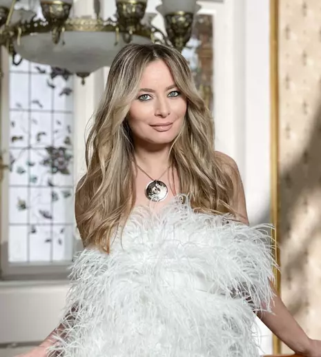 Laura Cosoi revine la TV într-un serial de comedie. „Pup-o, mă!” va fi difuzat de Prima TV