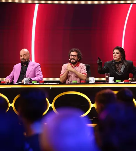 Stand-Up Revolution, 14 octombrie 2022. Cine este concurentul pentru care se bat jurații. A mai fost și la iUmor