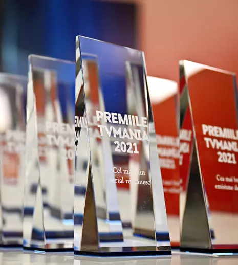 Ei au câștigat câte un televizor la campania Premiile TVMania 2022!