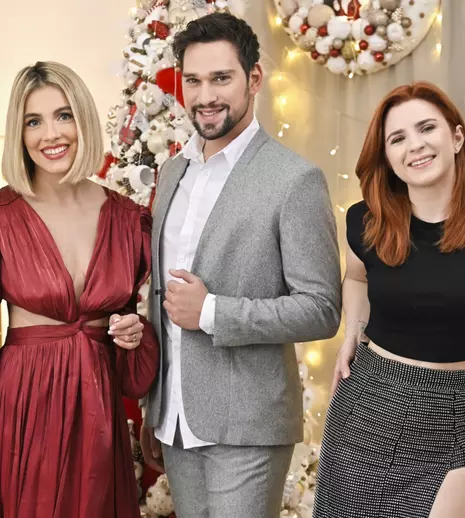 Andreea Ibacka, Cristina Ciobănaşu şi Vlad Gherman prezintă Happy Café, la Happy Channel. Când e premiera